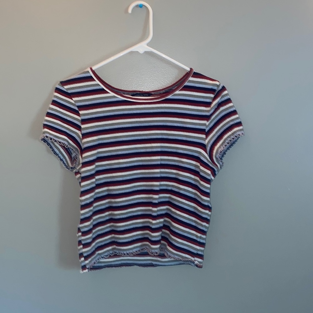 American Eagle cropped tee
